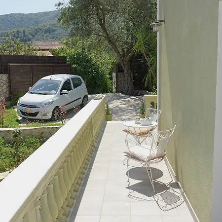 Διαμέρισμα Mavres Luxury *